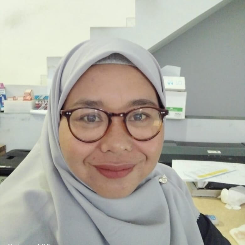 Elly Rochmawati